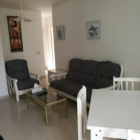 4 Personas Con Piscinas * Vinaros